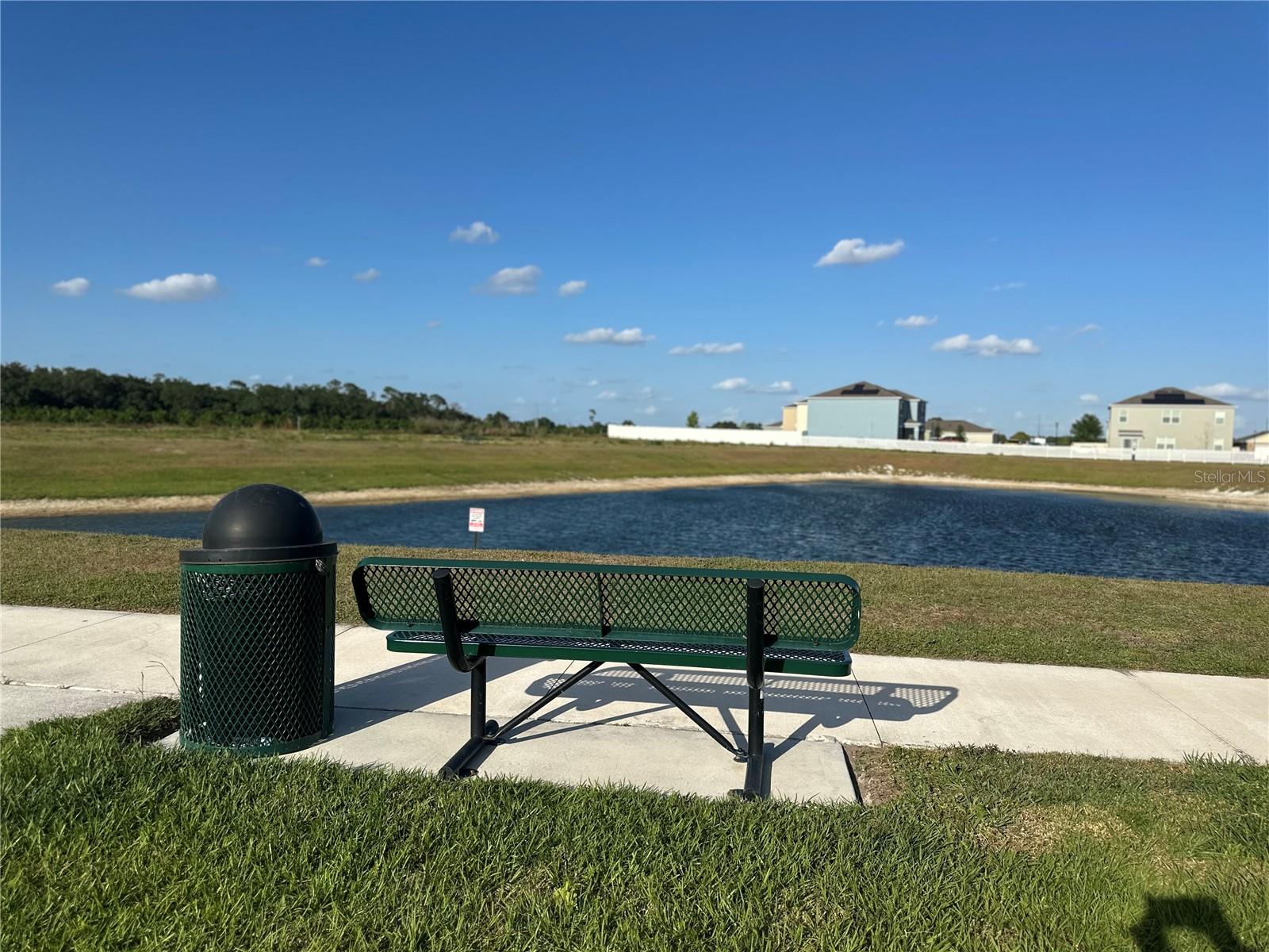 2000 GOLDEN BEAK DR, EAGLE LAKE, FL, 33839