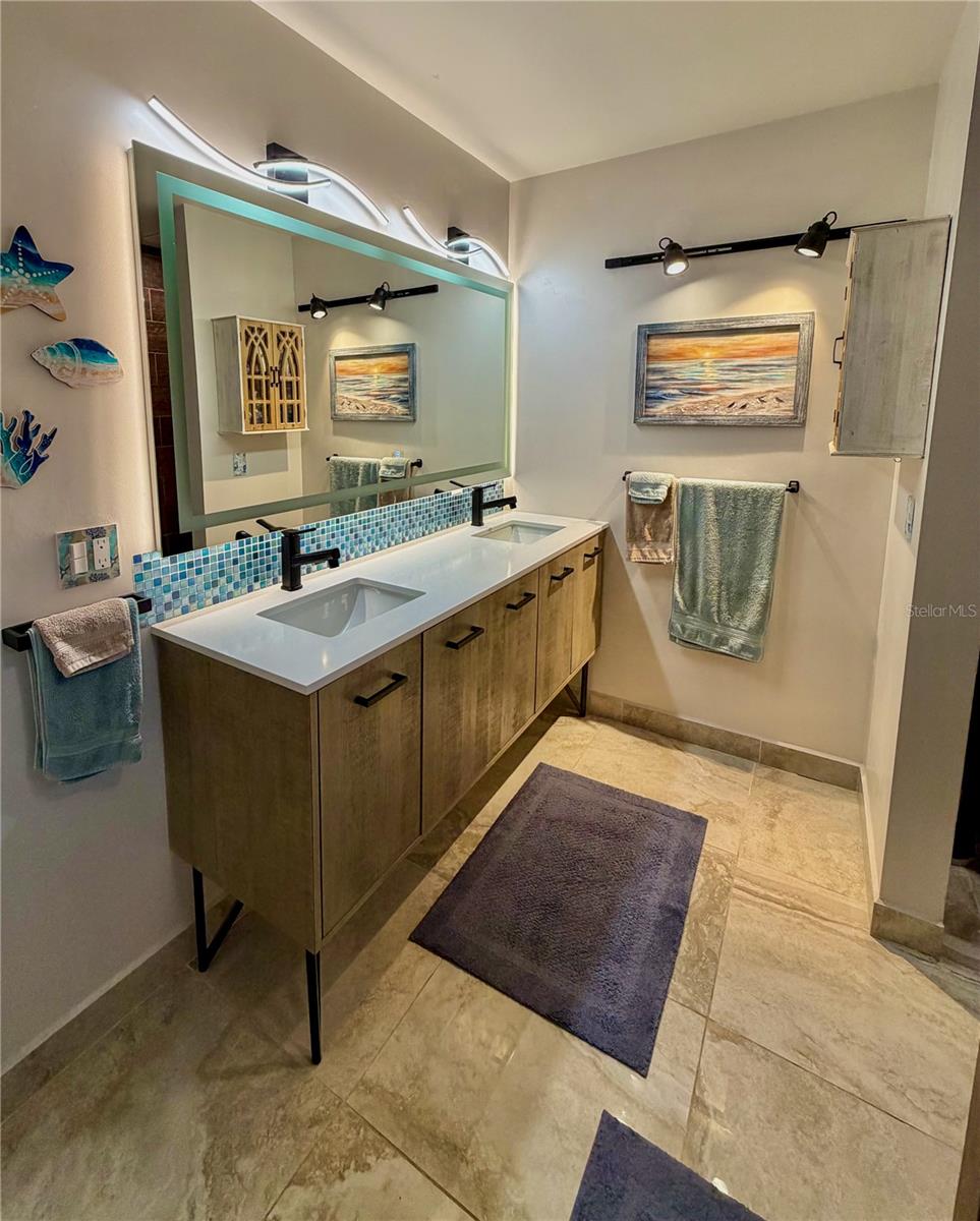 342 WELLINGTON DR, PALM COAST, FL, 32164