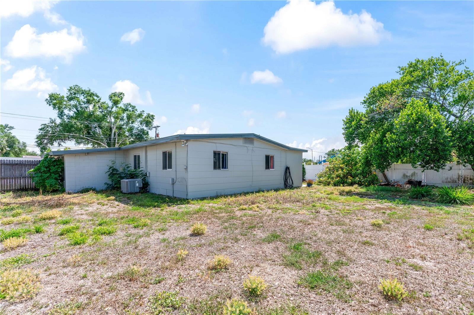 3711 W LEILA AVE, TAMPA, FL, 33611