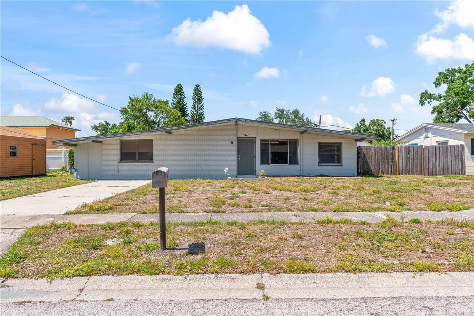 3711 W LEILA AVE, TAMPA, FL, 33611