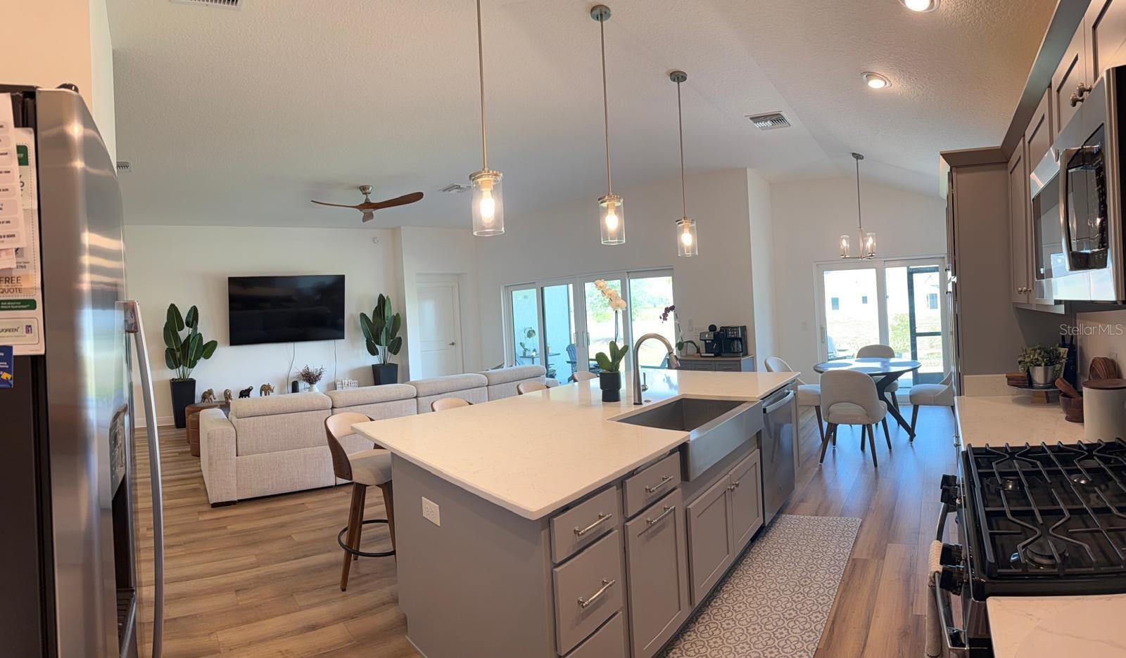 2655 CLEVELAND PL, MIDDLETON, FL, 34762
