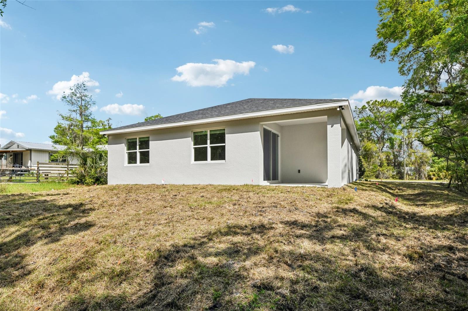 536 E BERESFORD AVE, DELAND, FL, 32724