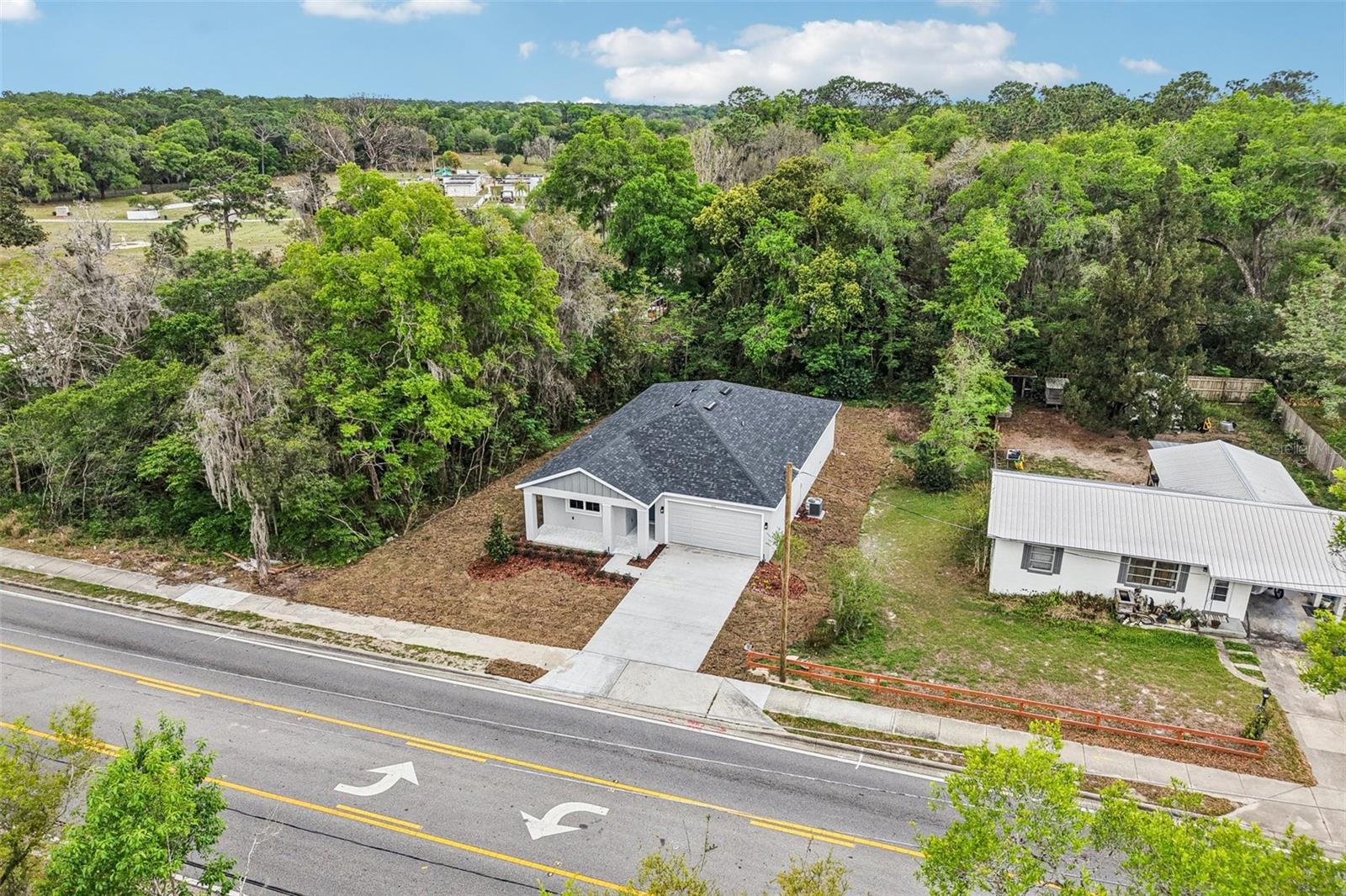 536 E BERESFORD AVE, DELAND, FL, 32724