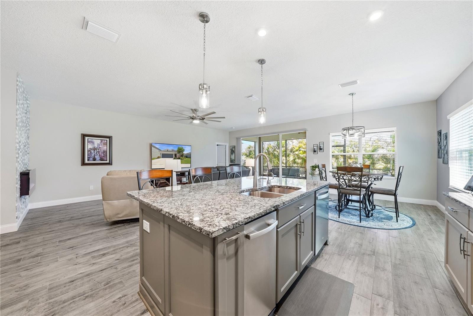 5521 LIMELIGHT DR, APOLLO BEACH, FL, 33572