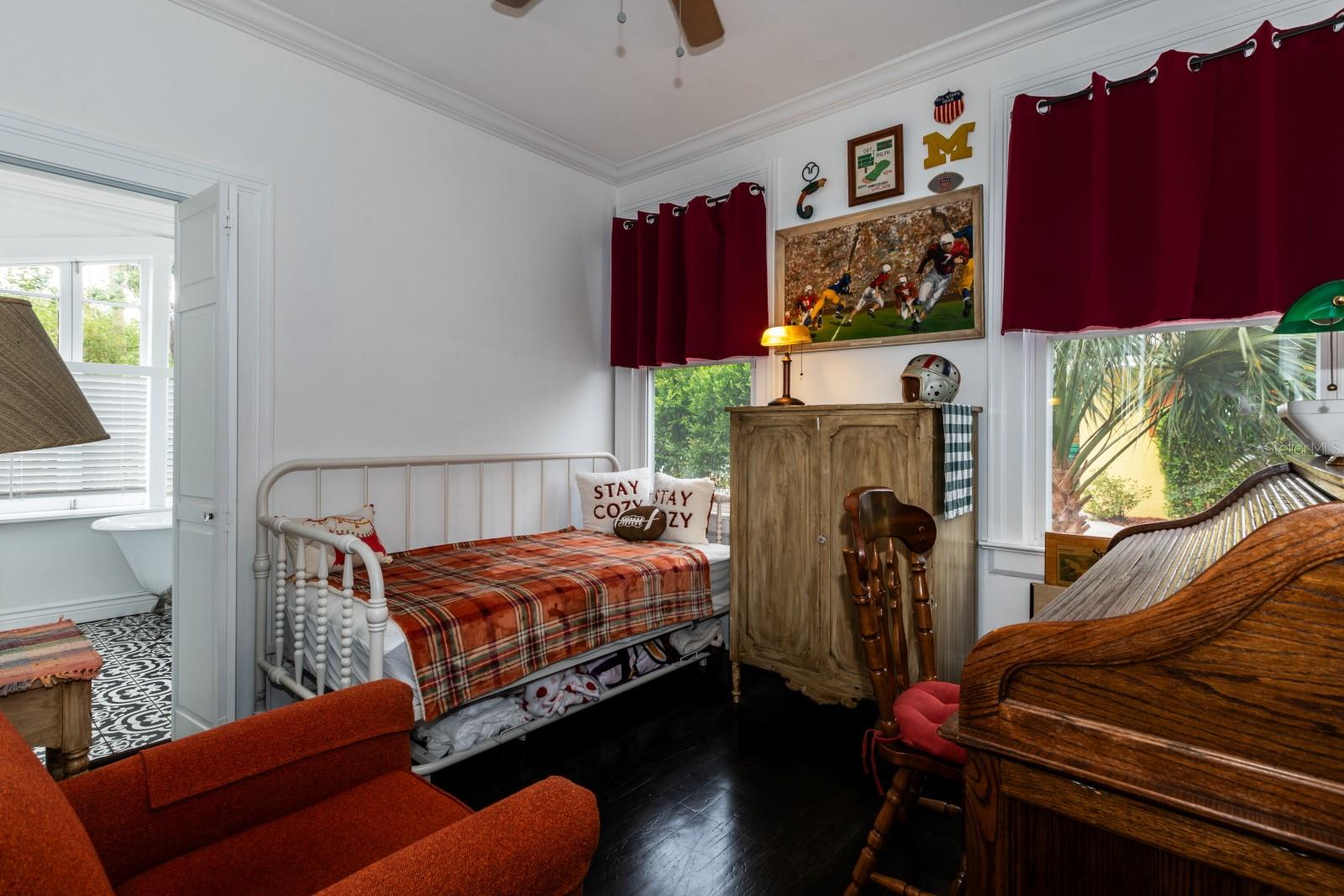 430 OSCEOLA AVE, EUSTIS, FL, 32726