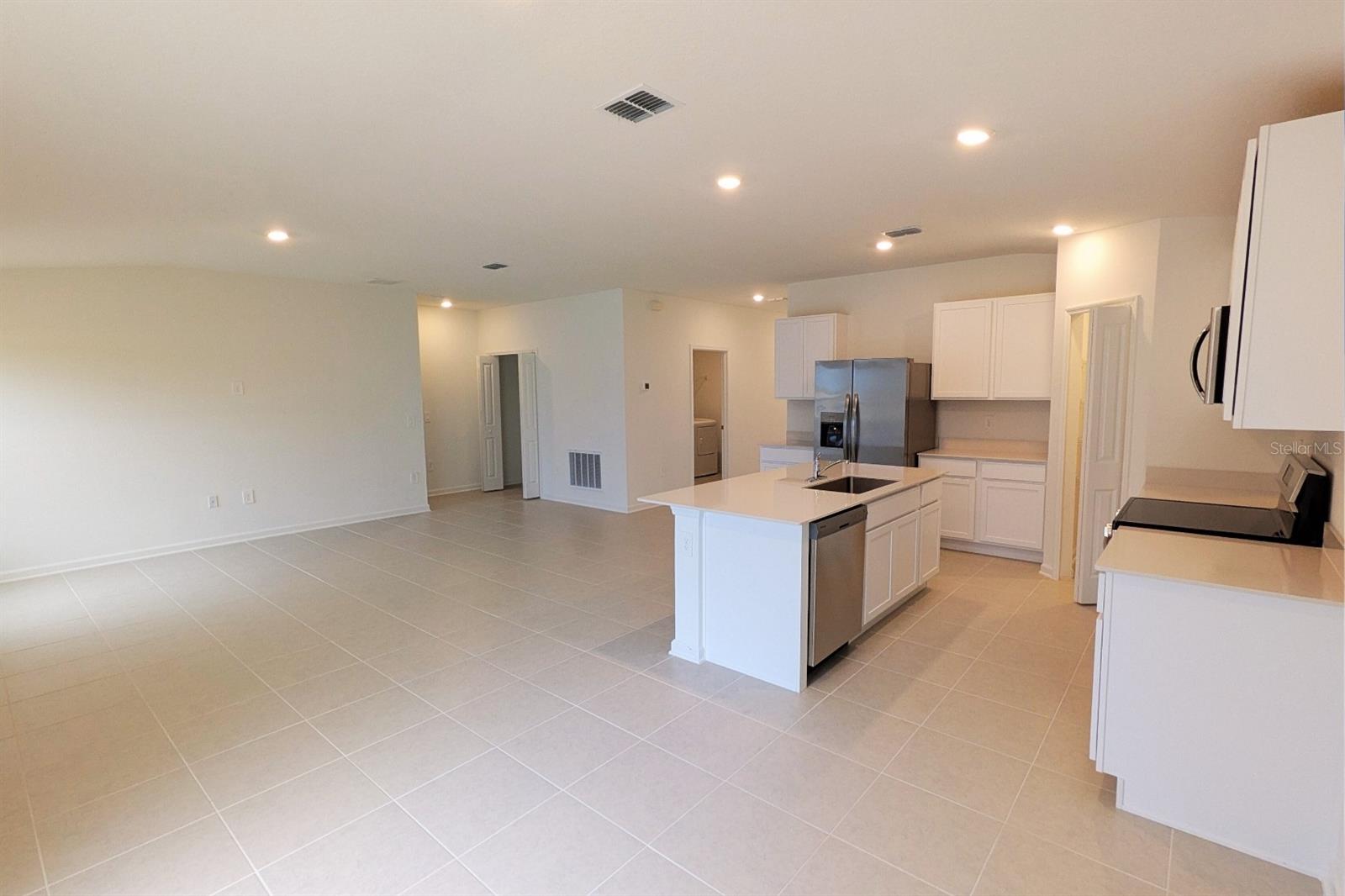 2838 PENNACHIO DR, LAKE WALES, FL, 33853
