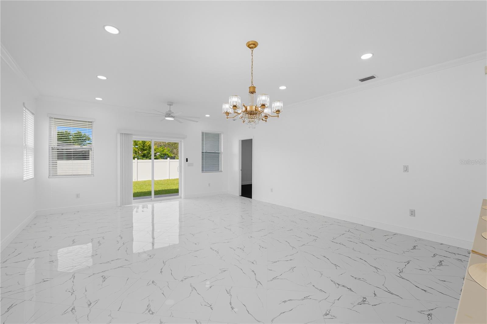 8424 N 16TH ST, TAMPA, FL, 33604