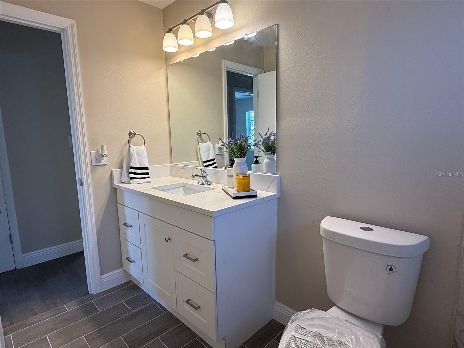 881 BRUNSWICK LN, ROCKLEDGE, FL, 32955