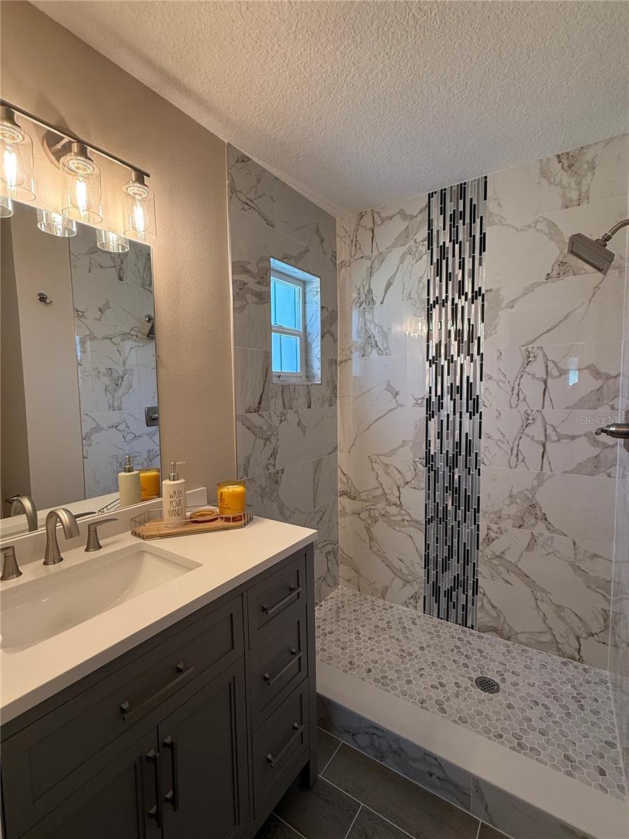 881 BRUNSWICK LN, ROCKLEDGE, FL, 32955