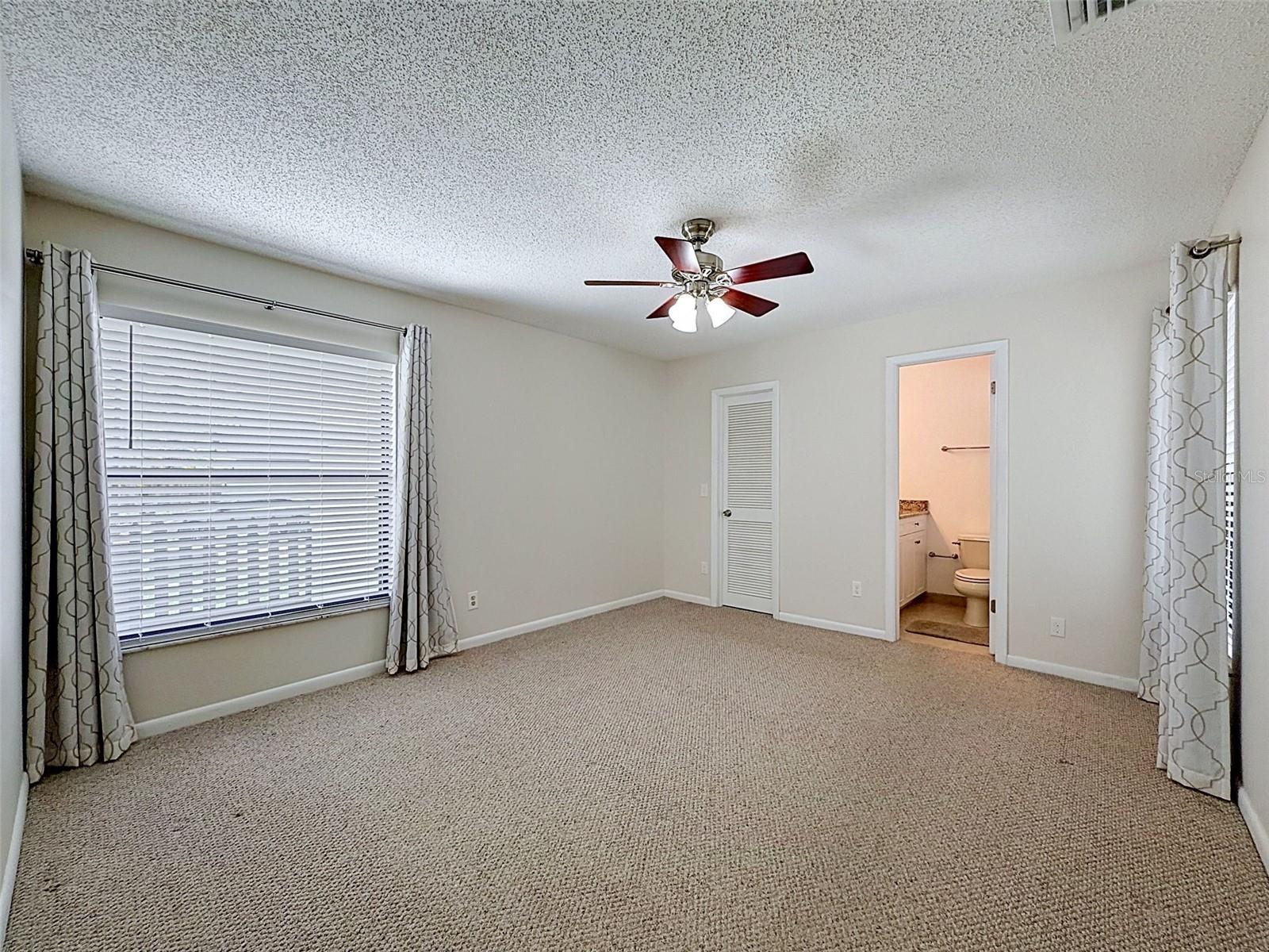 5406 MEADSTONE CT, TAMPA, FL, 33624