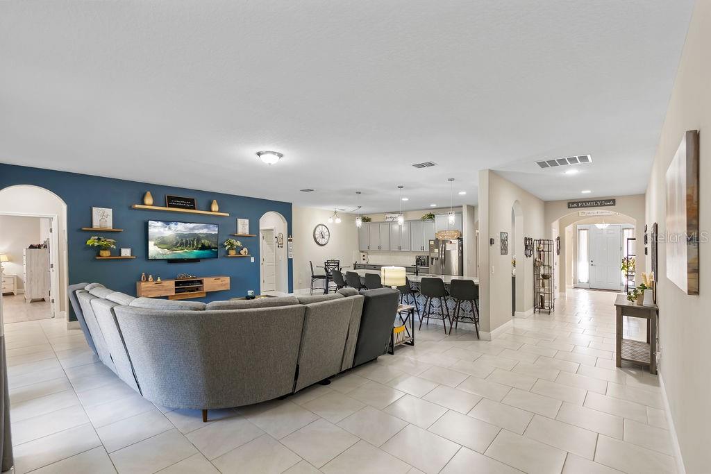 4488 LINWOOD TRACE LN, CLERMONT, FL, 34711