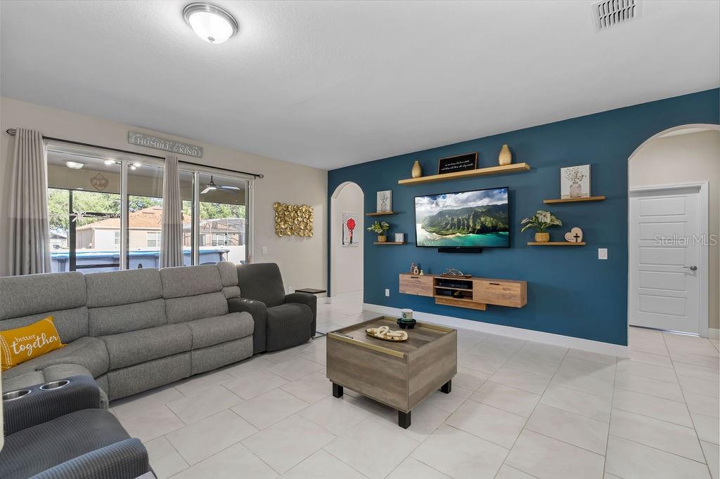 4488 LINWOOD TRACE LN, CLERMONT, FL, 34711