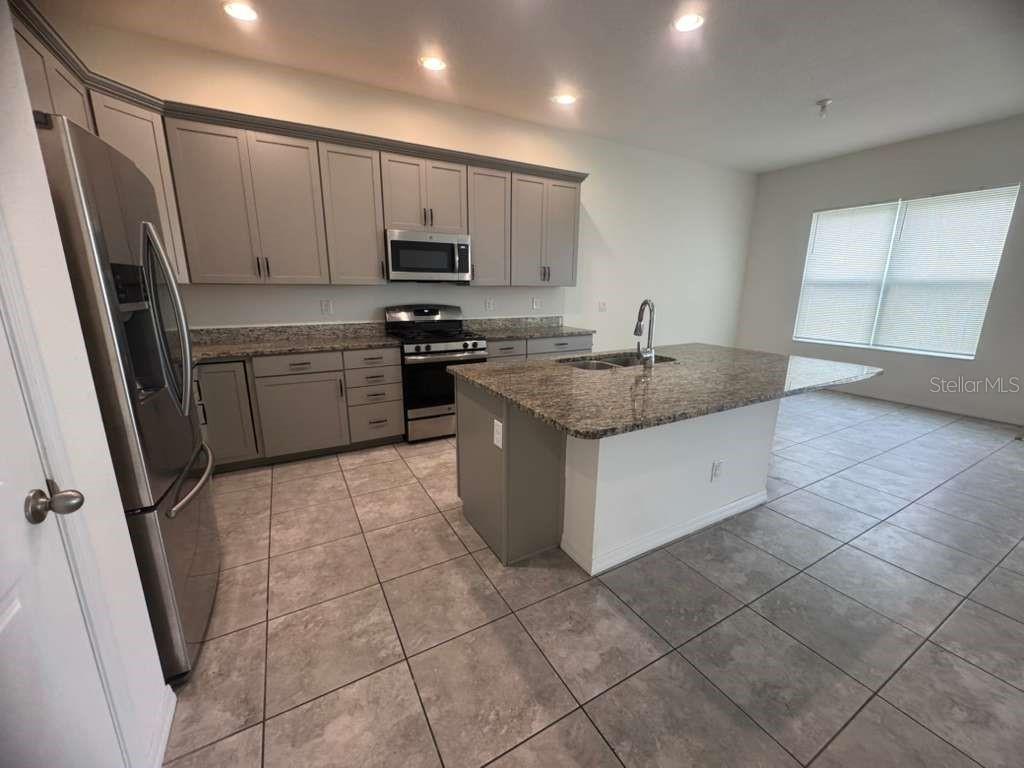 998 GRAND HILLTOP, APOPKA, FL, 32703