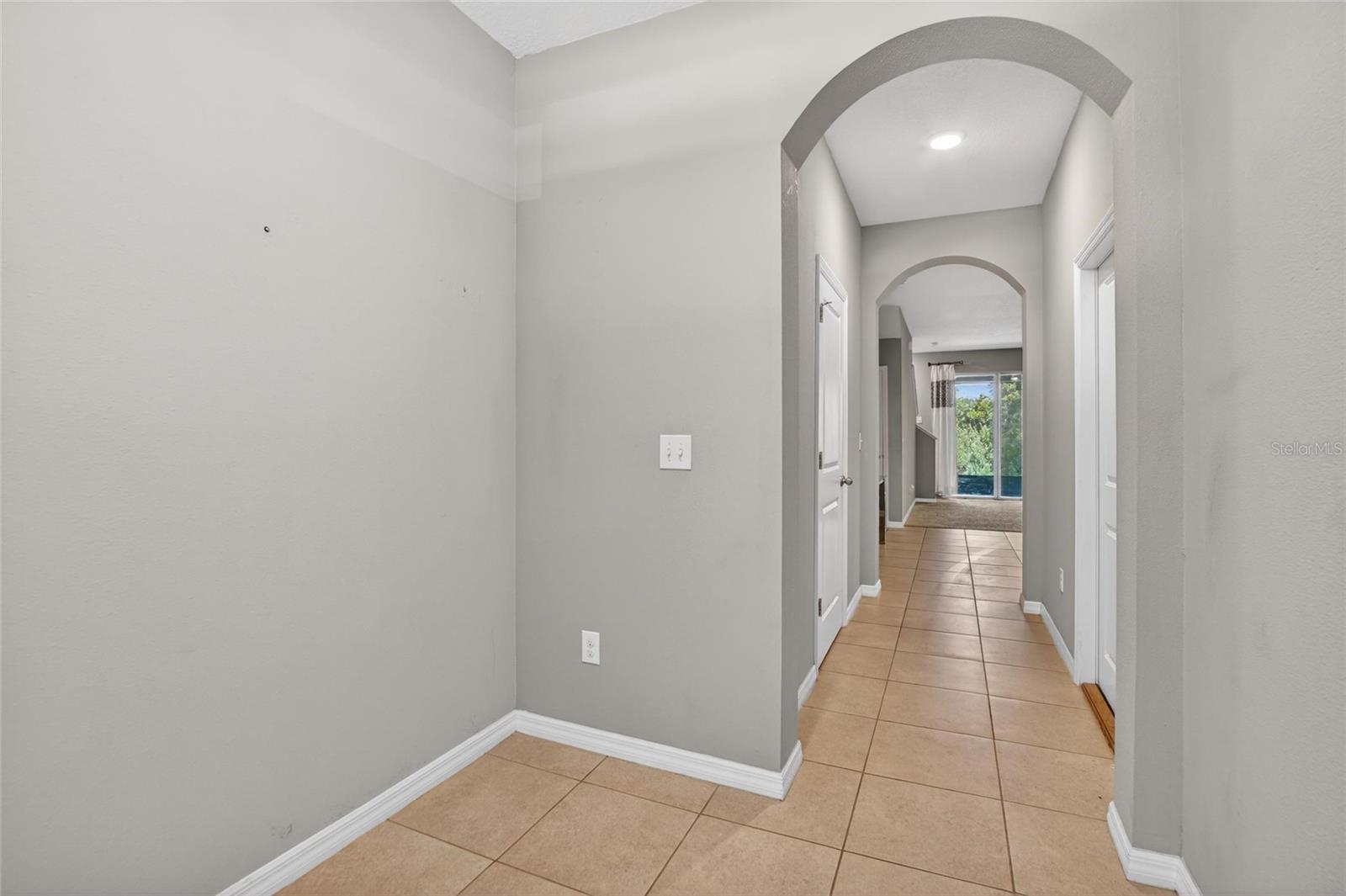 6936 BREEZY PALM DR, RIVERVIEW, FL, 33578