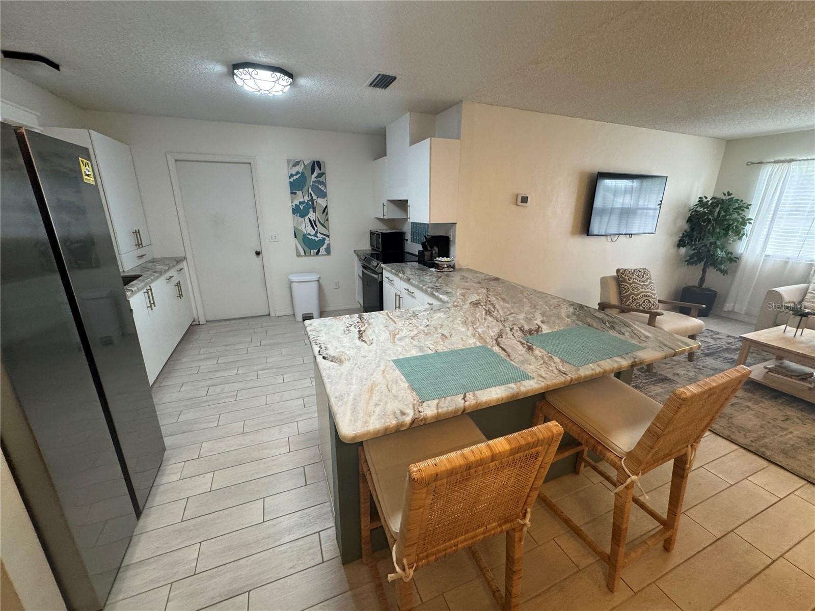 314 JUAREZ WAY, LADY LAKE, FL, 32159