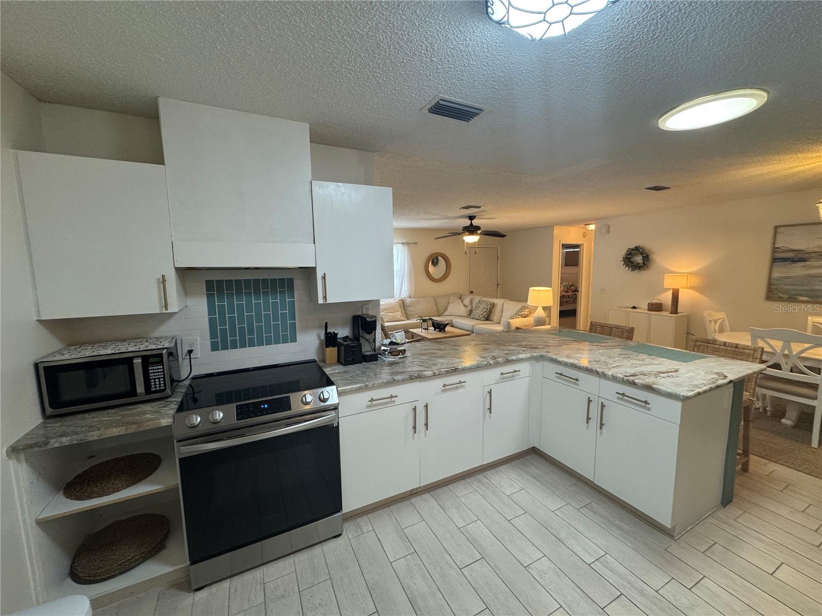 314 JUAREZ WAY, LADY LAKE, FL, 32159