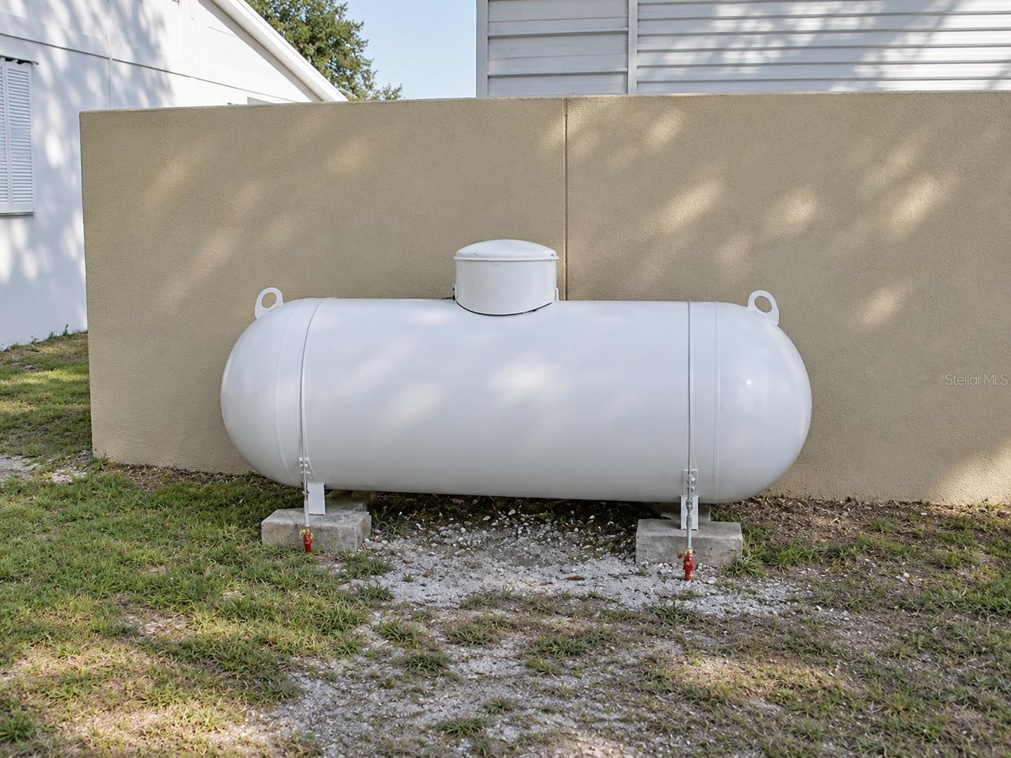 1671 FORD RD, MIMS, FL, 32754