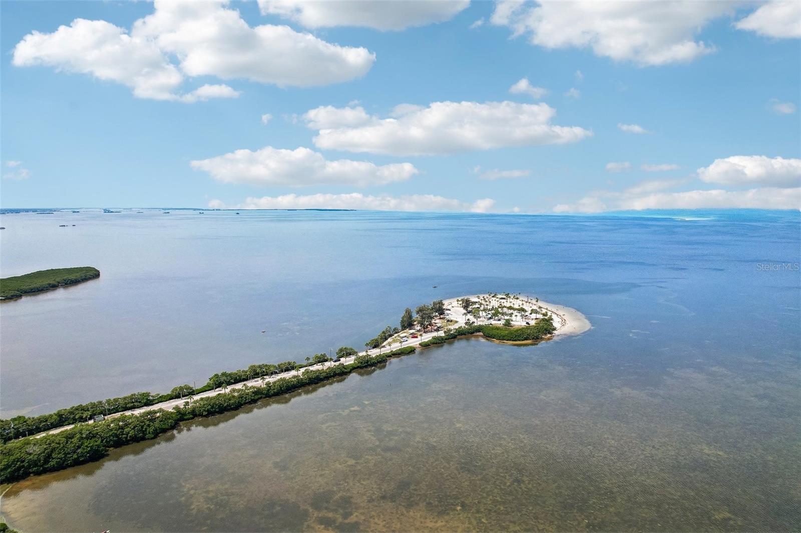 505 WINDRUSH BAY DR, TARPON SPRINGS, FL, 34689