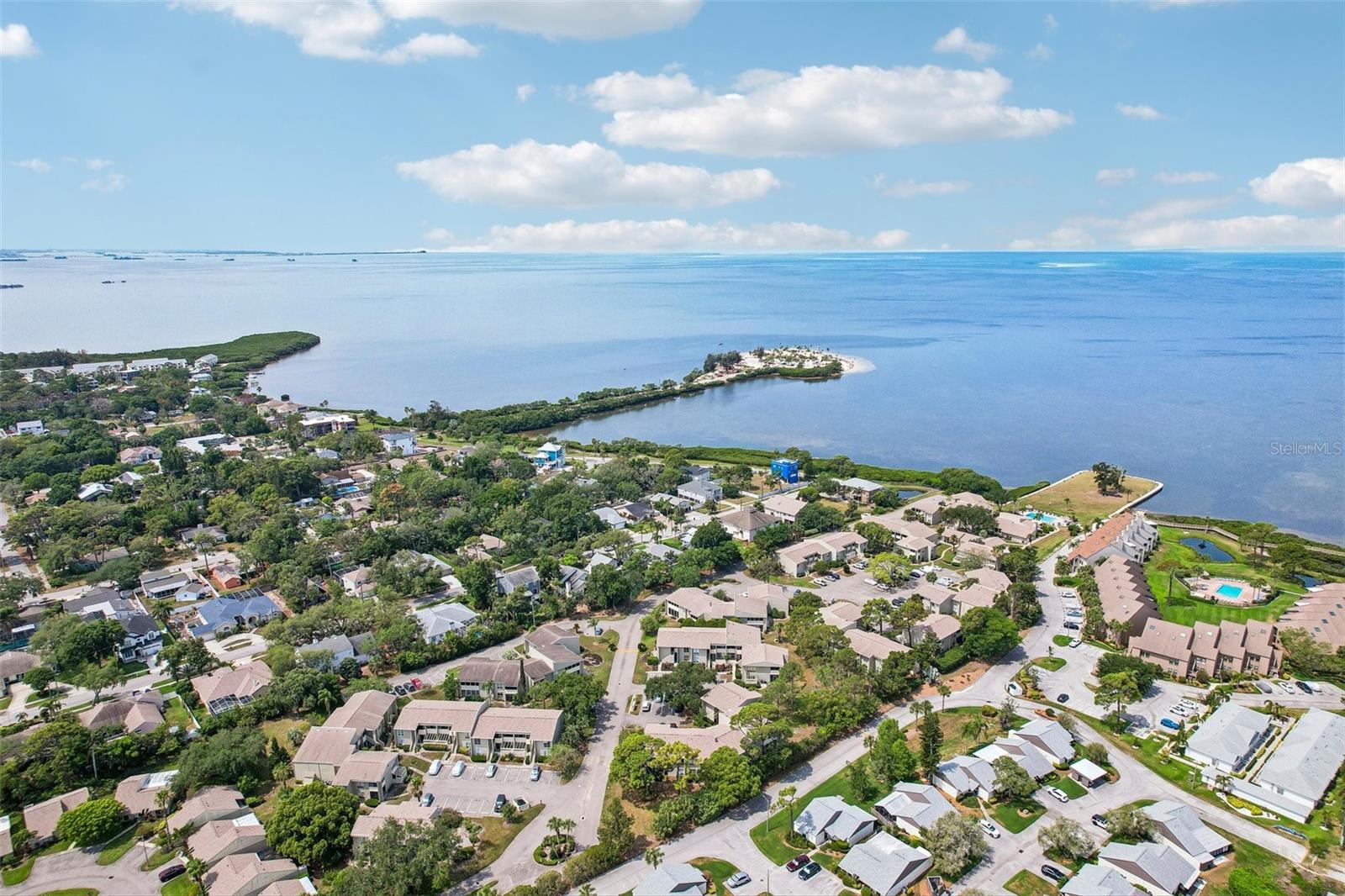 505 WINDRUSH BAY DR, TARPON SPRINGS, FL, 34689