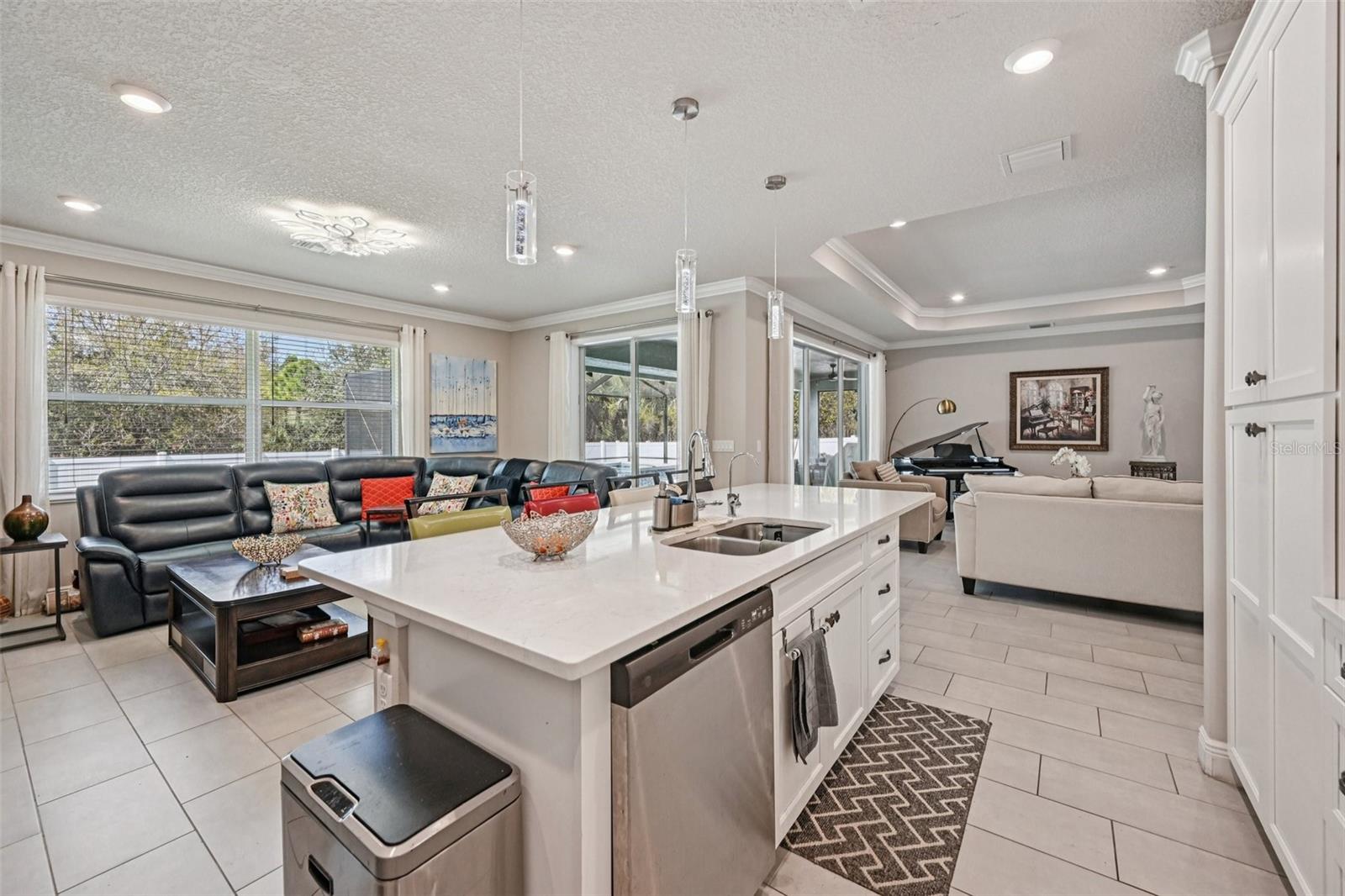 3955 OAK HOLLOW AVE, VERO BEACH, FL, 32966
