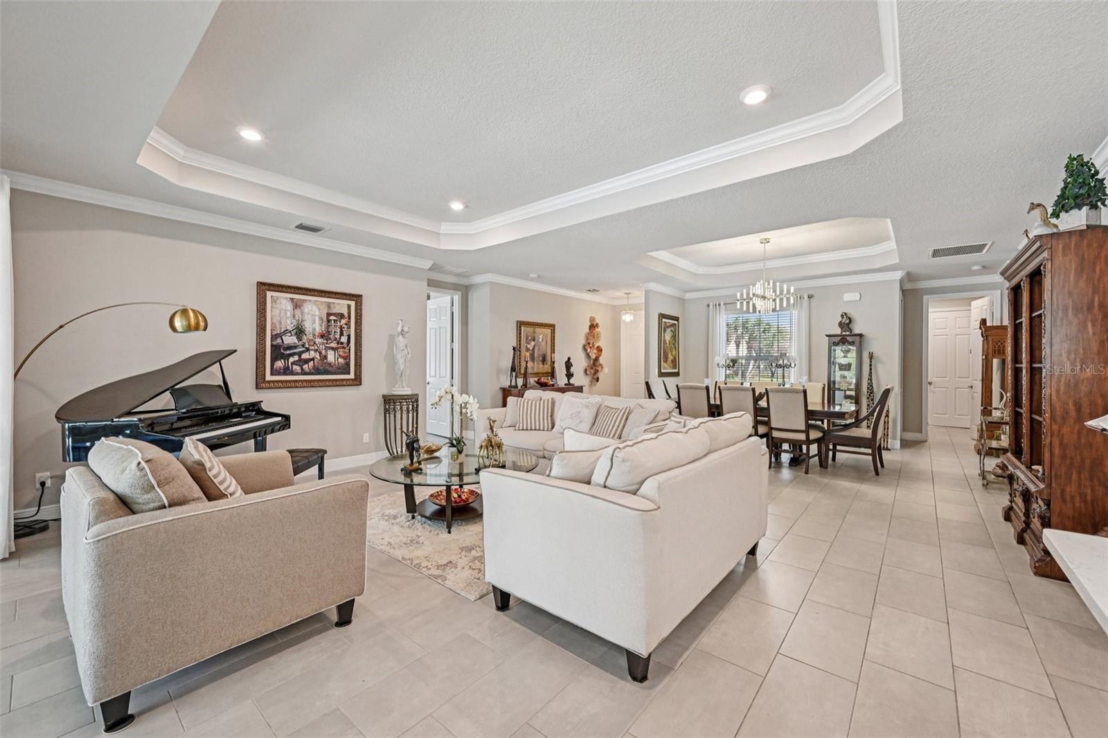3955 OAK HOLLOW AVE, VERO BEACH, FL, 32966