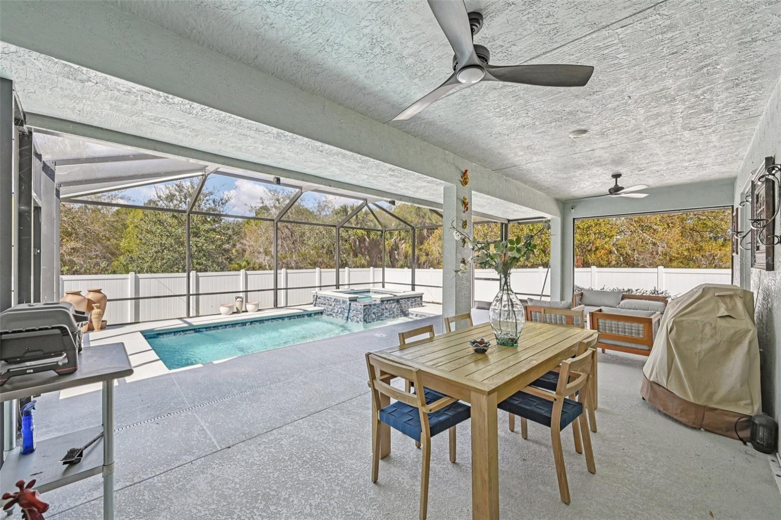 3955 OAK HOLLOW AVE, VERO BEACH, FL, 32966