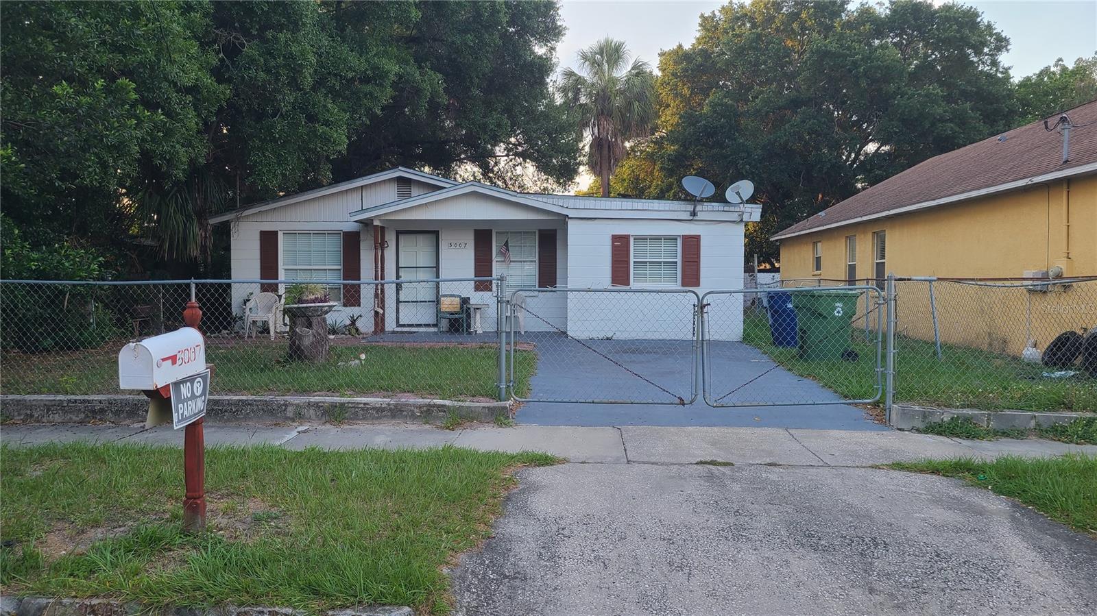 3007 W CHESTNUT ST, TAMPA, FL, 33607