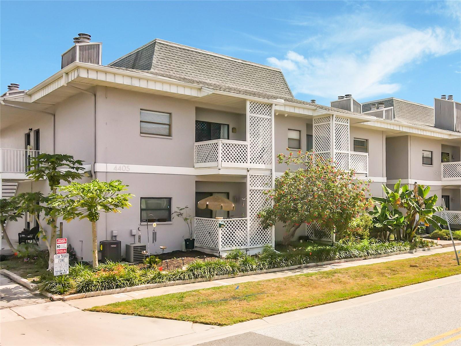 4405 W FAIR OAKS AVE #18, TAMPA, FL, 33611