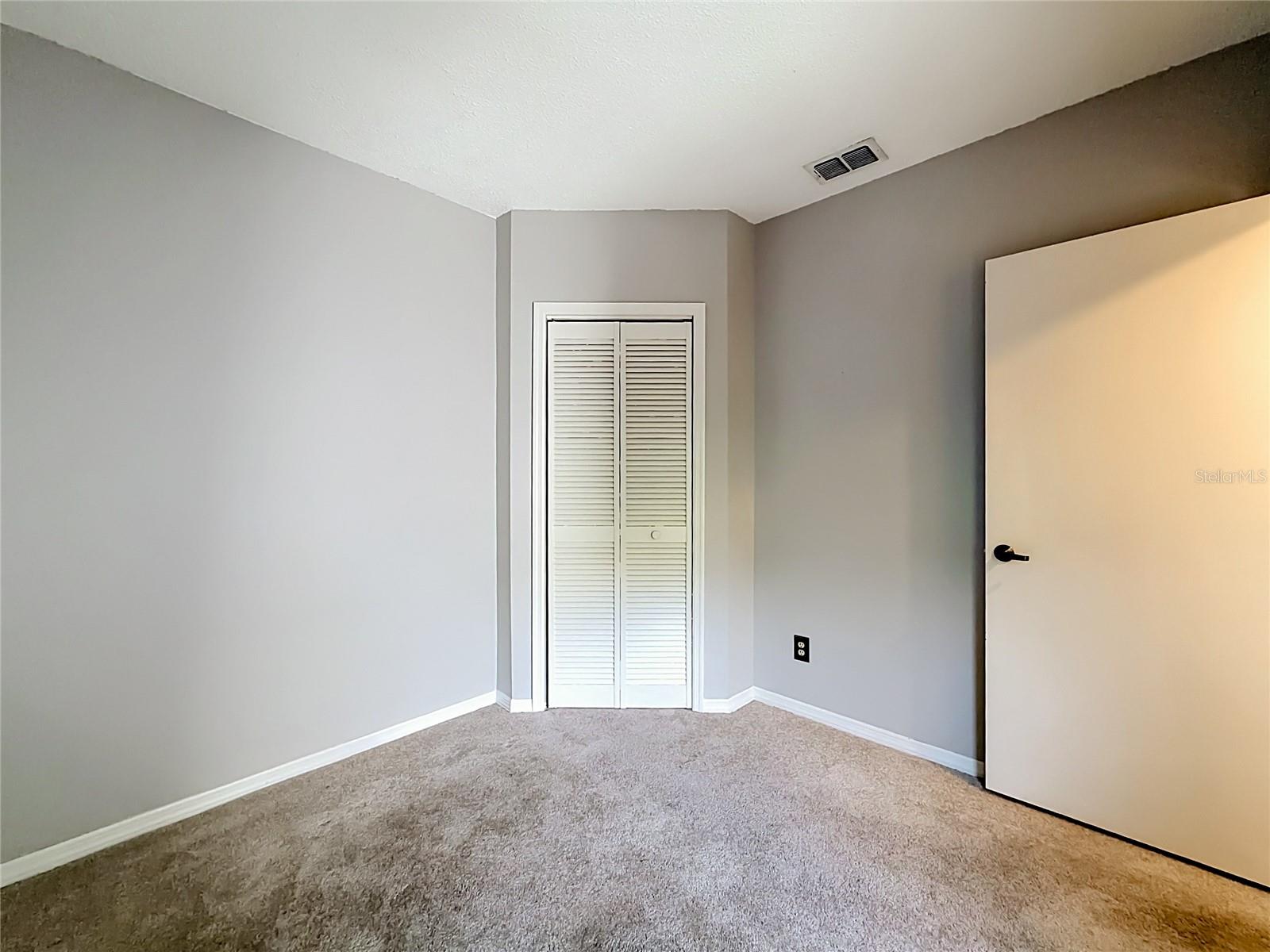 4405 W FAIR OAKS AVE #18, TAMPA, FL, 33611