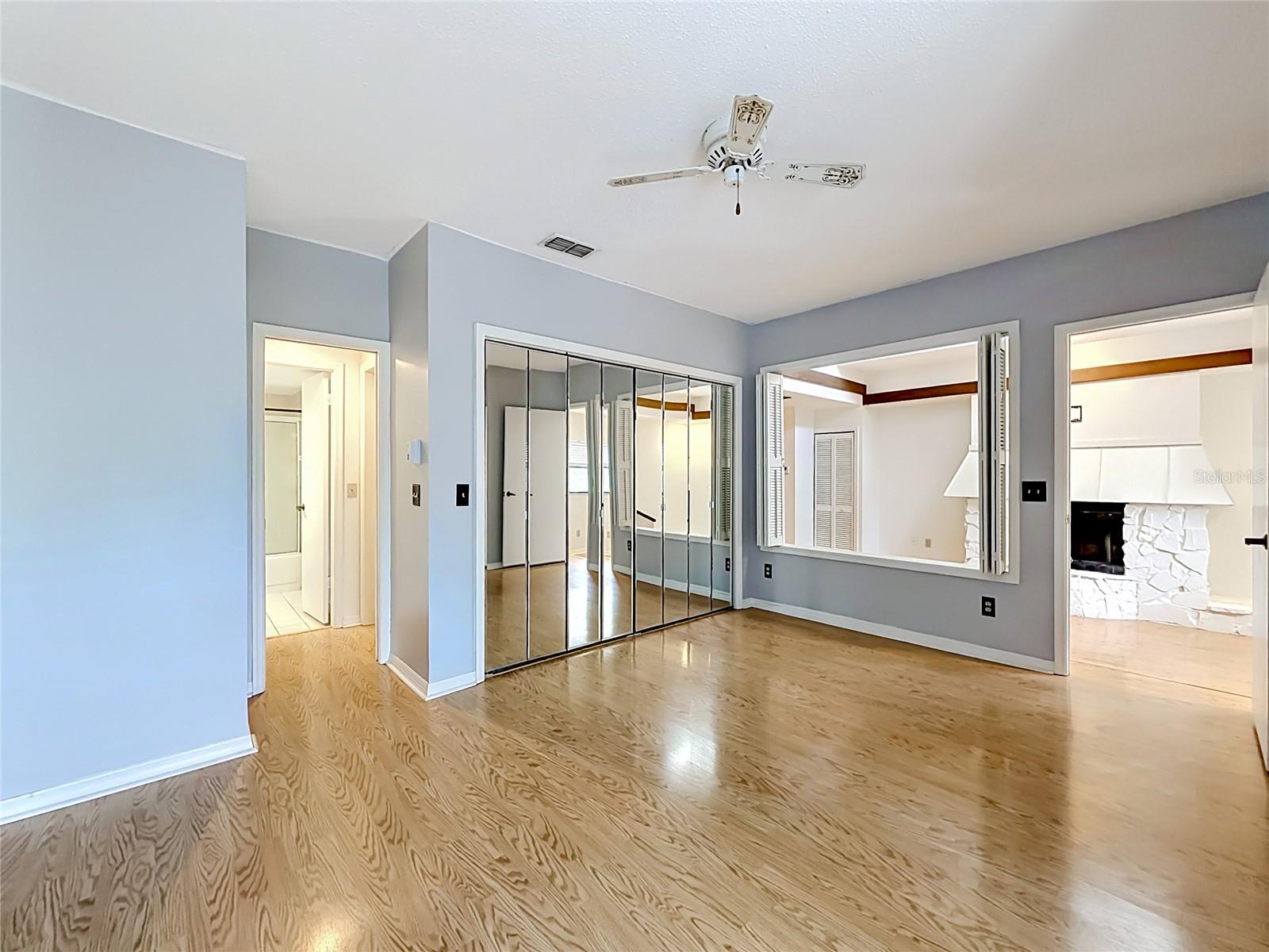 4405 W FAIR OAKS AVE #18, TAMPA, FL, 33611