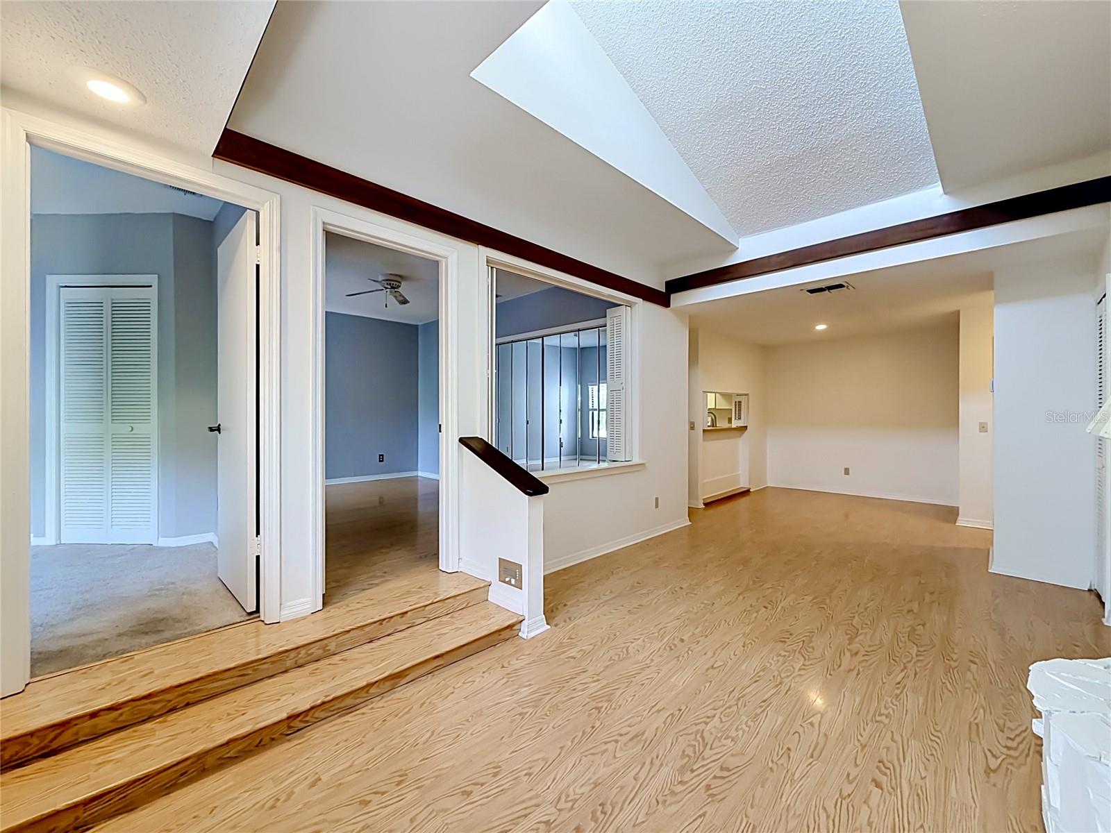 4405 W FAIR OAKS AVE #18, TAMPA, FL, 33611
