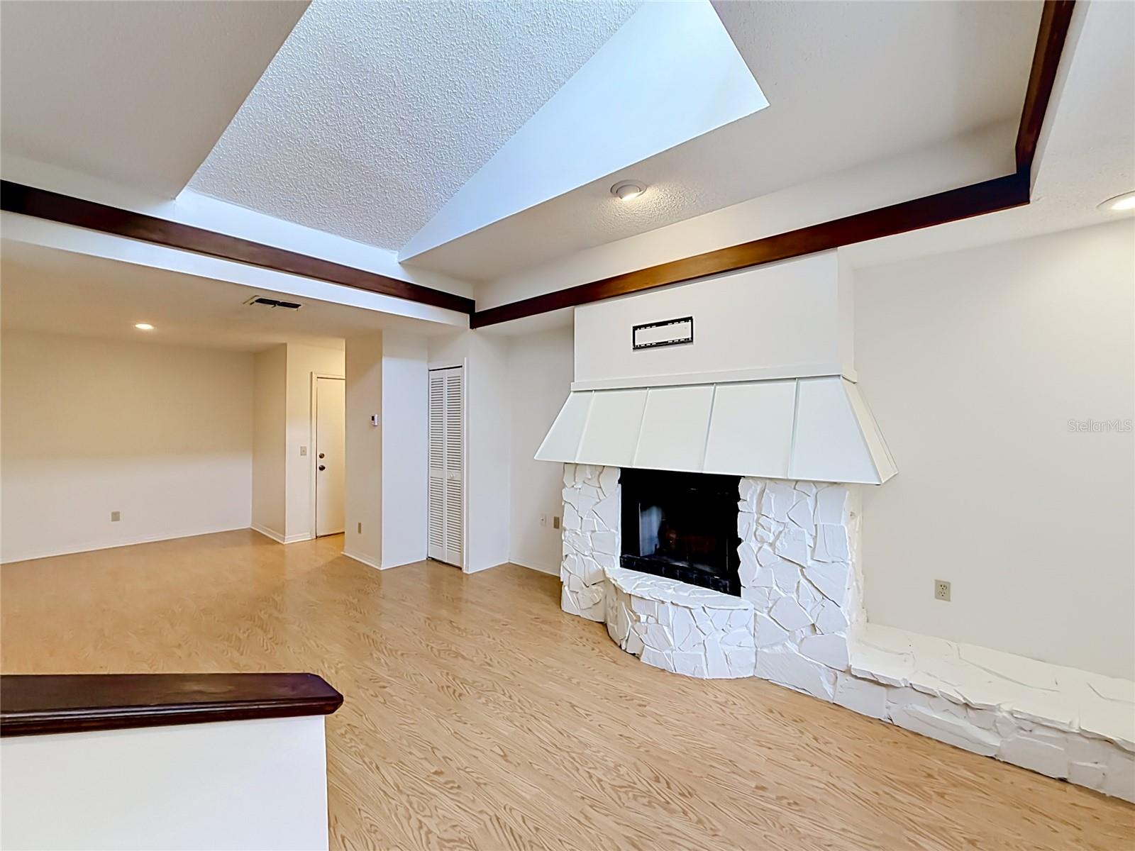 4405 W FAIR OAKS AVE #18, TAMPA, FL, 33611