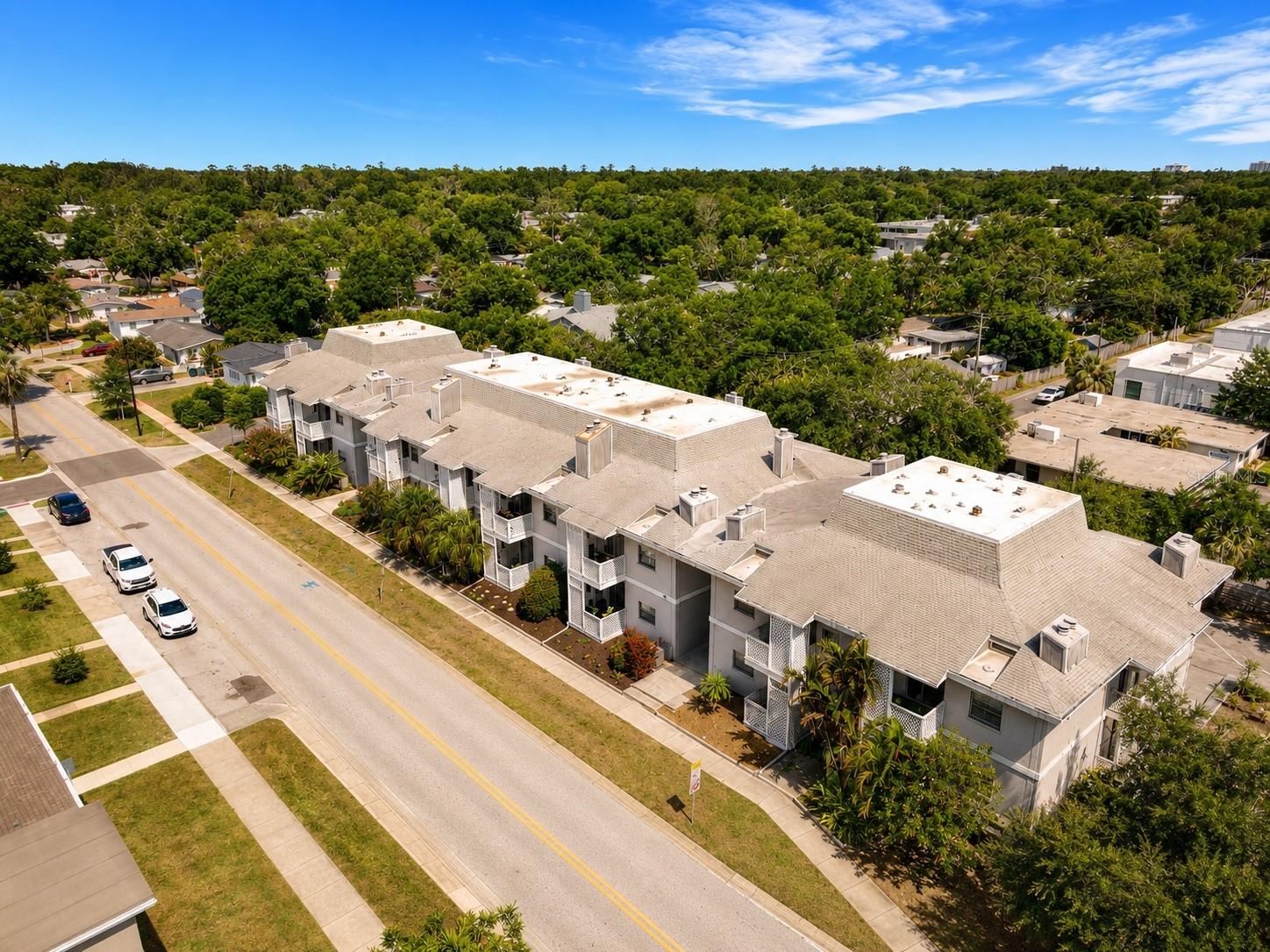 4405 W FAIR OAKS AVE #18, TAMPA, FL, 33611