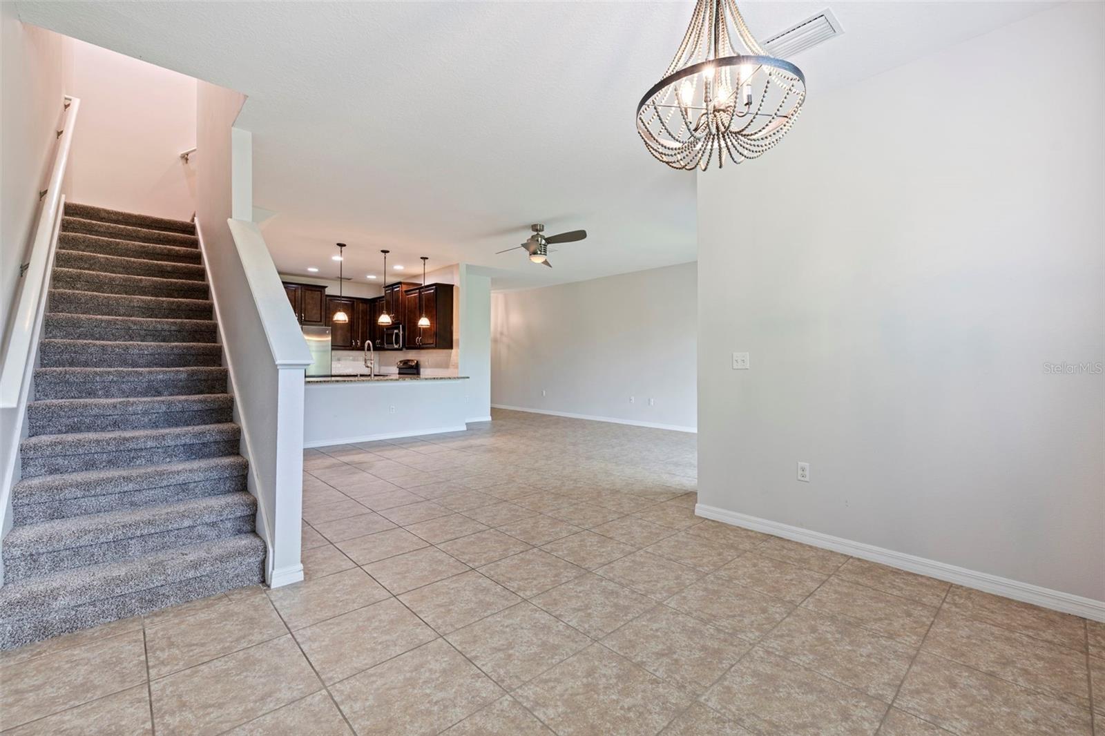 568 53RD AVE N, ST PETERSBURG, FL, 33703