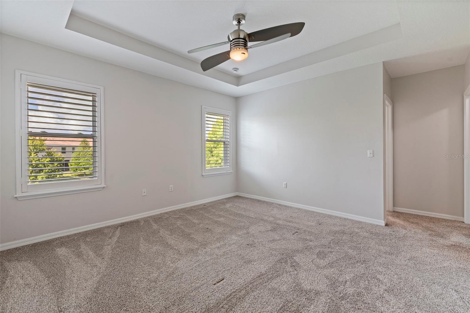 568 53RD AVE N, ST PETERSBURG, FL, 33703