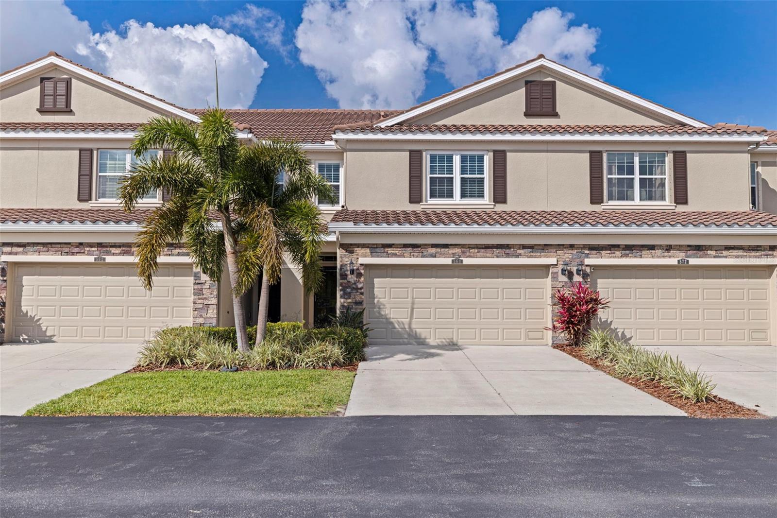 568 53RD AVE N, ST PETERSBURG, FL, 33703