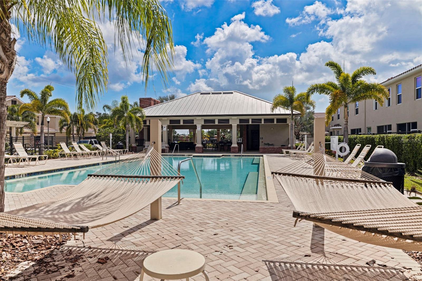 568 53RD AVE N, ST PETERSBURG, FL, 33703