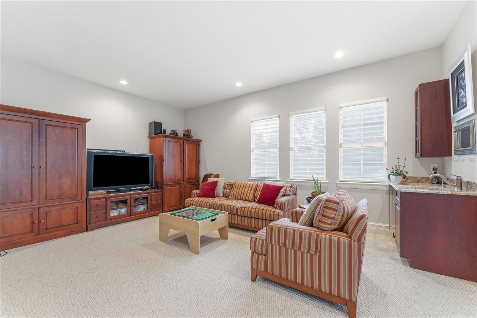 18901 LAKES EDGE WAY, ODESSA, FL, 33556