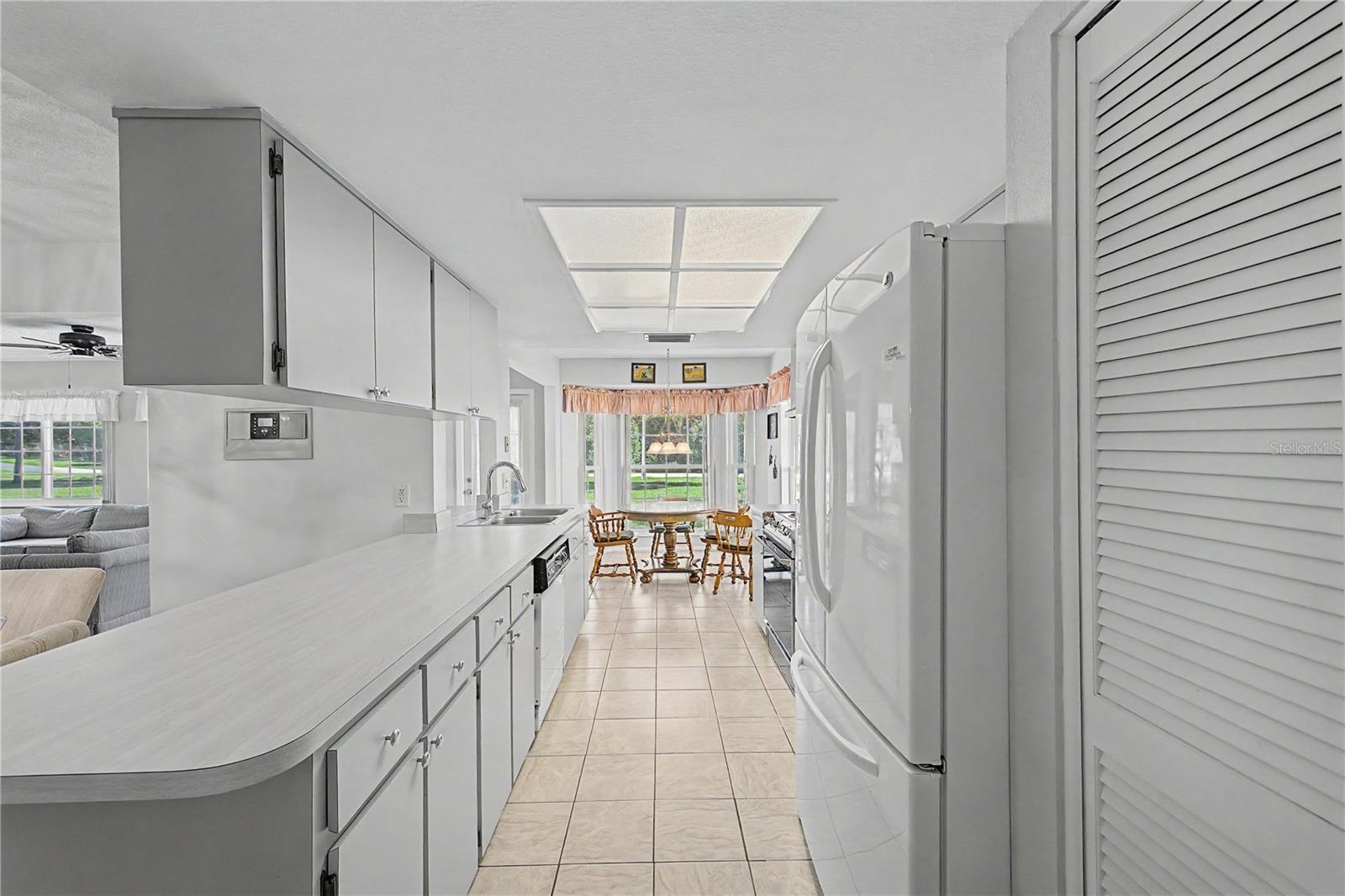 7088 CROWN OAKS DR, SPRING HILL, FL, 34606