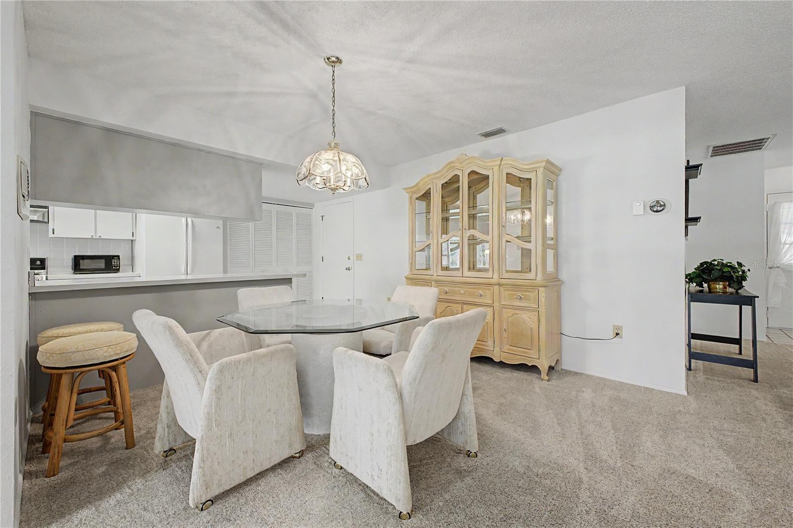7088 CROWN OAKS DR, SPRING HILL, FL, 34606