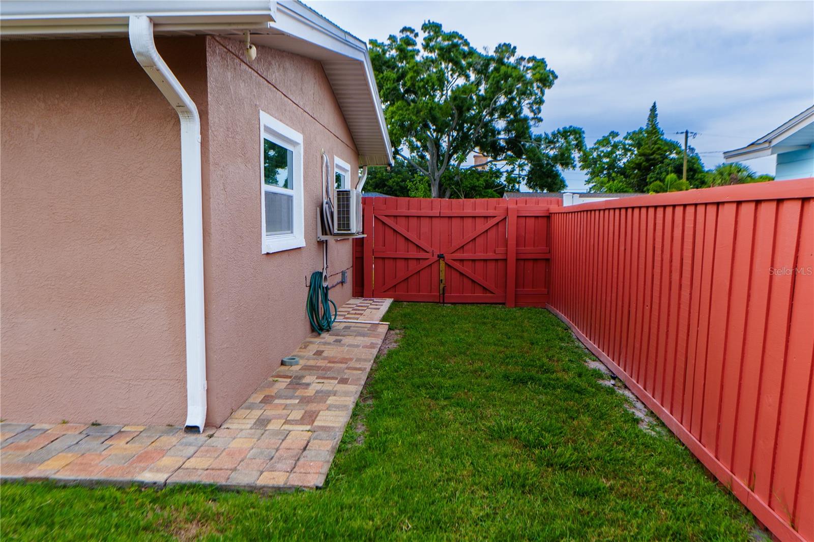 4350 37TH AVE N, ST PETERSBURG, FL, 33713
