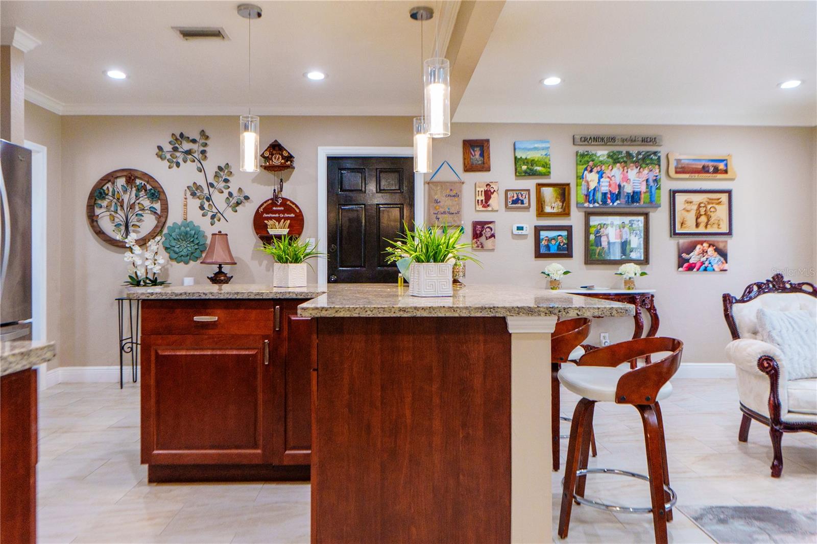 4350 37TH AVE N, ST PETERSBURG, FL, 33713