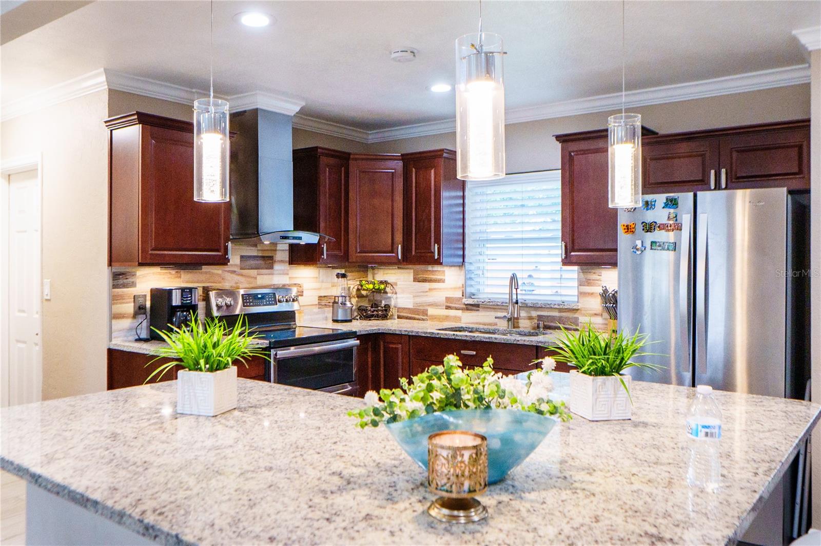 4350 37TH AVE N, ST PETERSBURG, FL, 33713