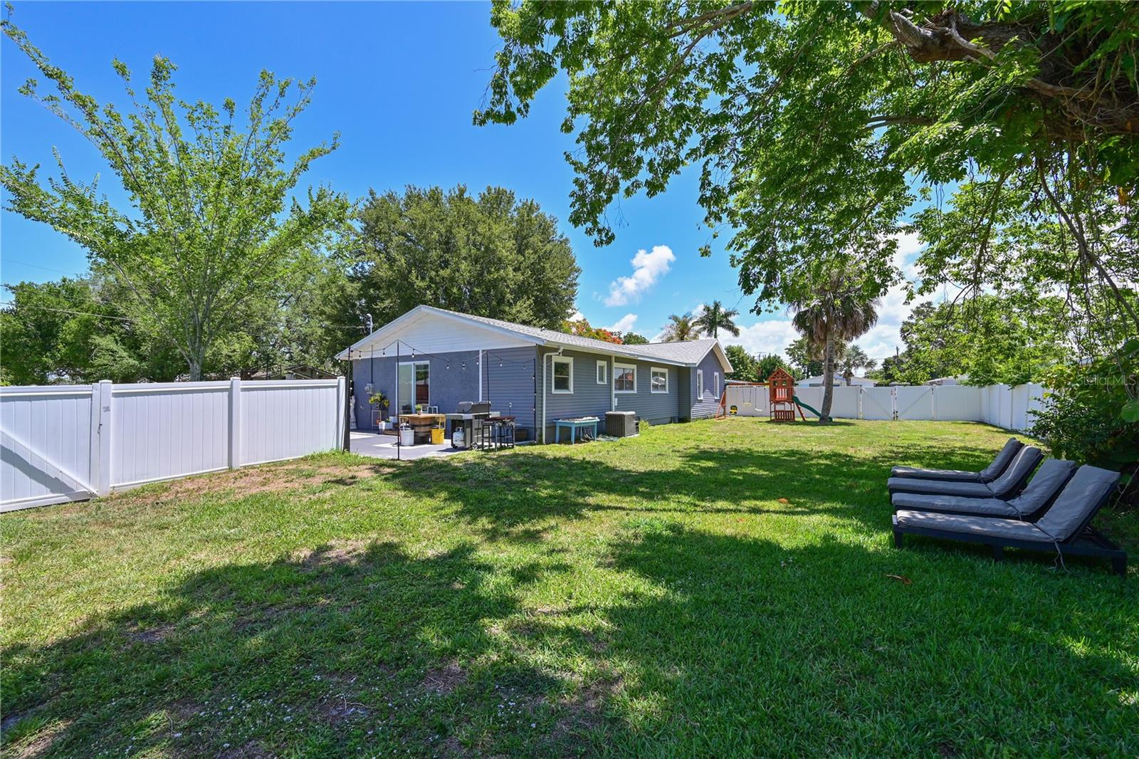 1423 12TH AVE W, PALMETTO, FL, 34221