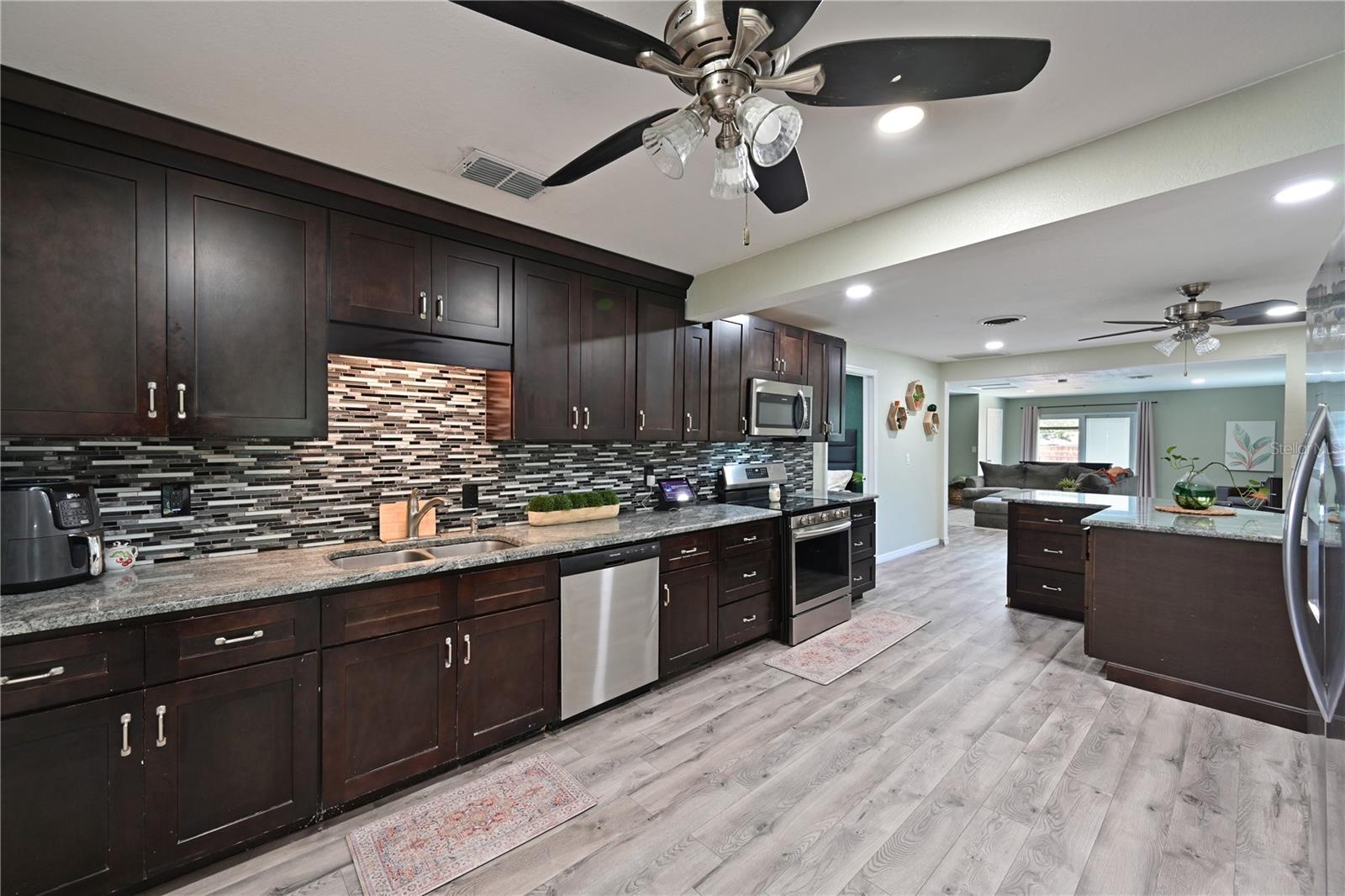 1423 12TH AVE W, PALMETTO, FL, 34221