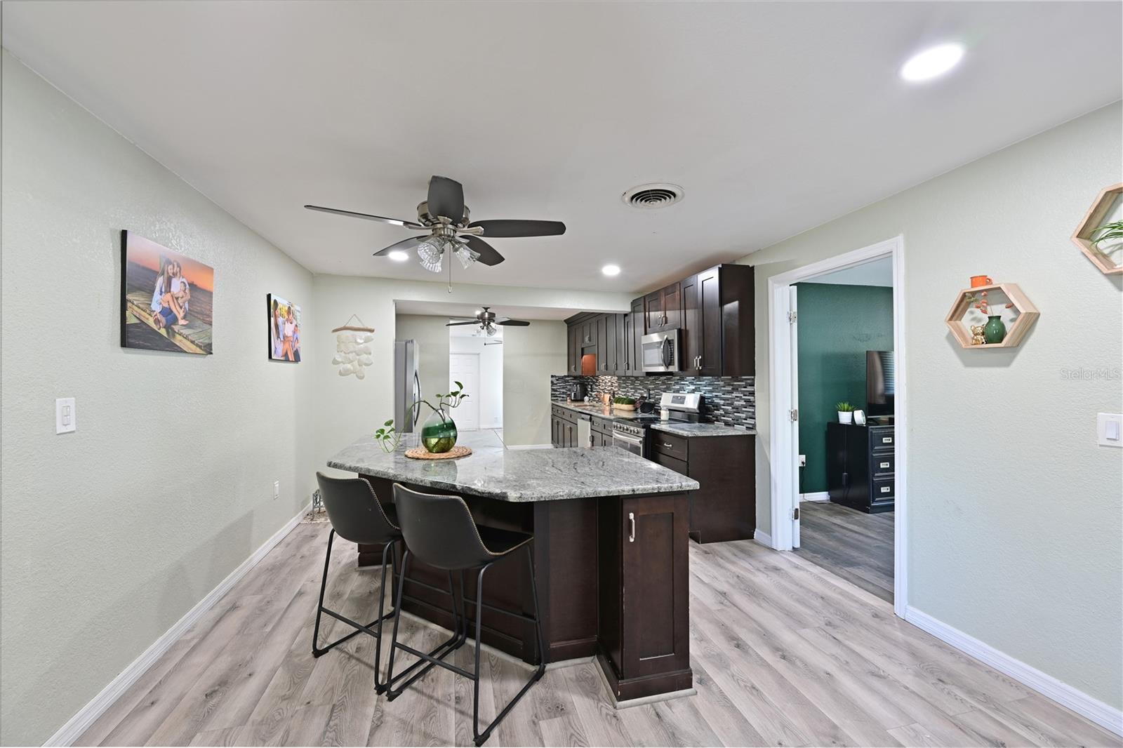 1423 12TH AVE W, PALMETTO, FL, 34221