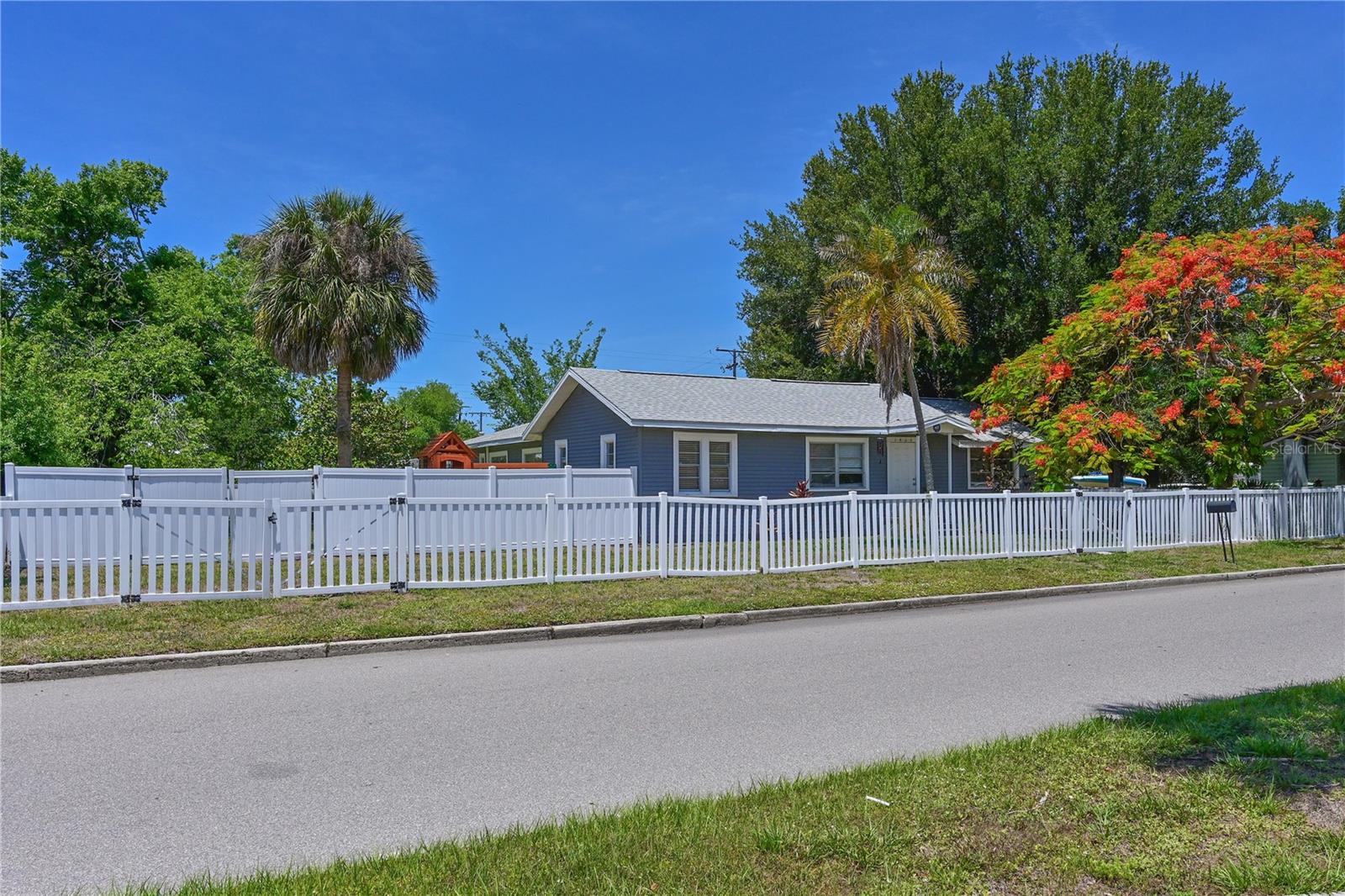 1423 12TH AVE W, PALMETTO, FL, 34221