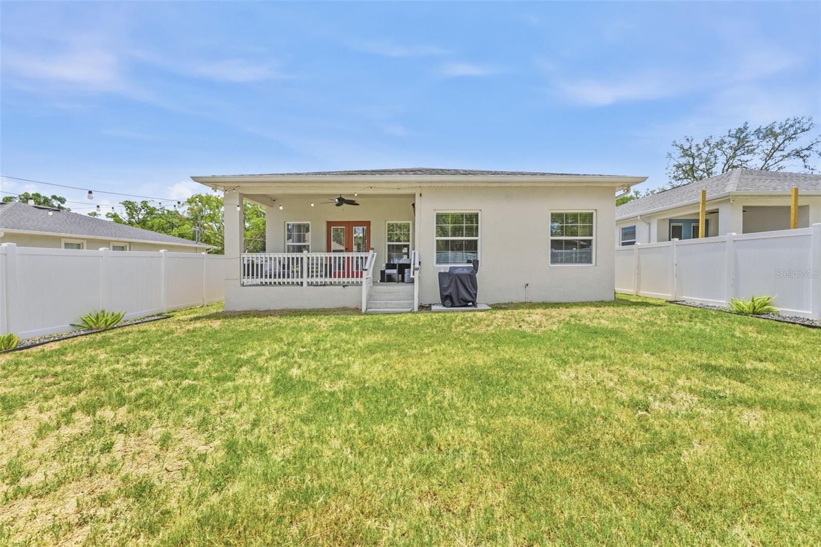 1612 E 97TH AVE, TAMPA, FL, 33612