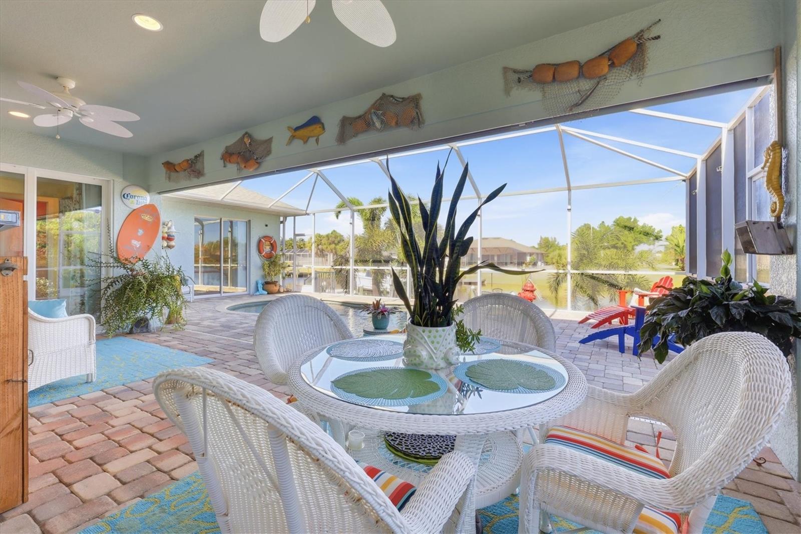 15658 APPLEWHITE CIR, PORT CHARLOTTE, FL, 33981