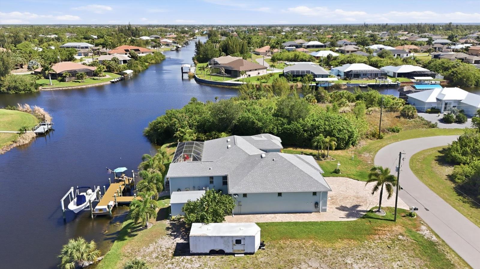 15658 APPLEWHITE CIR, PORT CHARLOTTE, FL, 33981